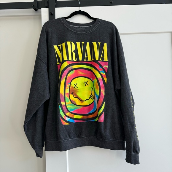 RARE NWT Nirvana Oversized Smile sweatshirt urban outfitters black - Picture 1 of 11